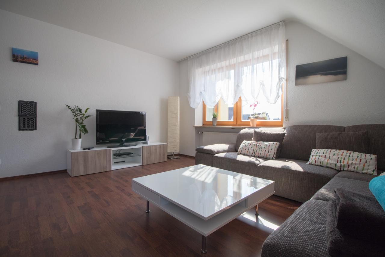 Ferienwohnung Weiher - Naehe Nuernberg / Messe Schwanstetten Eksteriør bilde