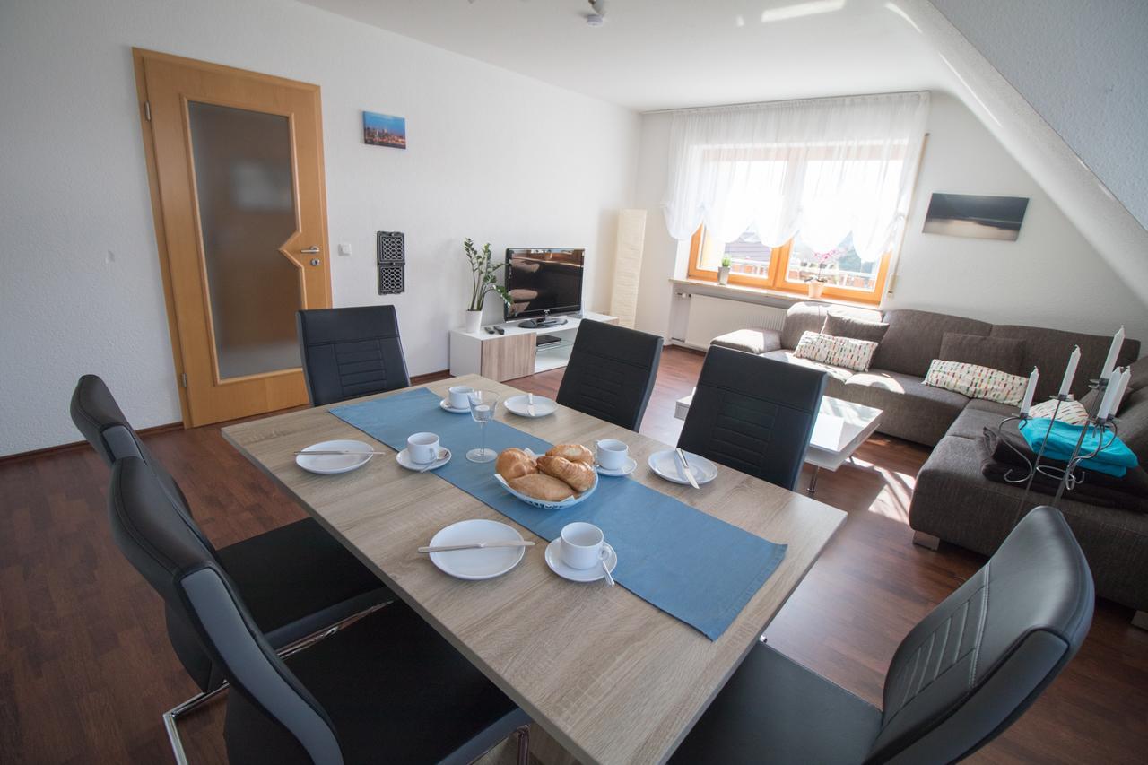Ferienwohnung Weiher - Naehe Nuernberg / Messe Schwanstetten Eksteriør bilde